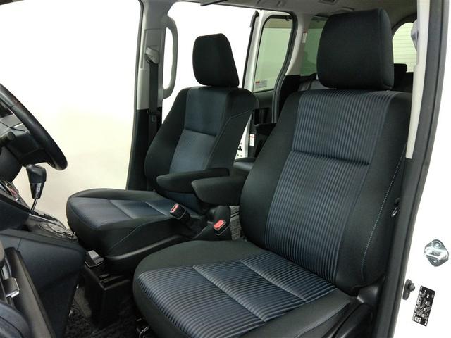 ヴォクシー ＺＳ　ワンオーナー　横滑り防止機能　ＡＢＳ　エアバッグ　盗難防止装置　アイドリングストップ　バックカメラ　後席モニター　ＥＴＣ　ミュージックプレイヤー接続可　ＣＤ　スマートキー　キーレス　フル装備　オートマ（13枚目）