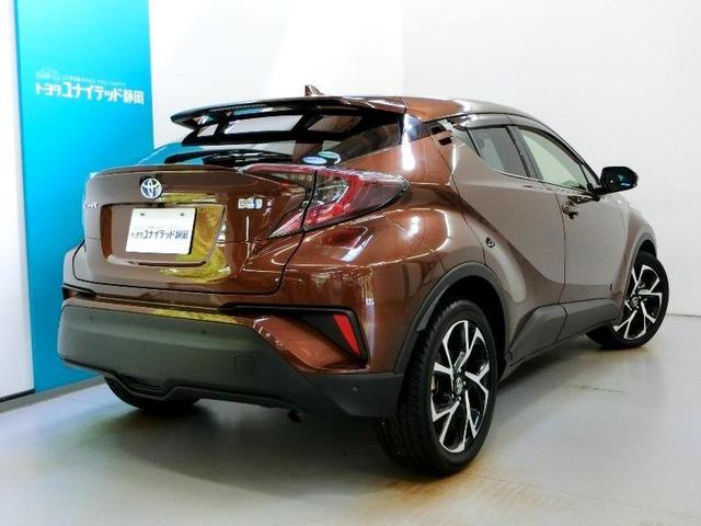 Ｃ－ＨＲ Ｇ　ハイブリッド　ワンオーナー　ハーフレザー　安全装備　衝突被害軽減システム　横滑り防止機能　ＡＢＳ　エアバッグ　オートクルーズコントロール　盗難防止装置　バックカメラ　ＥＴＣ　ＣＤ　スマートキー（2枚目）