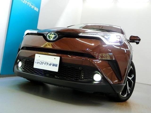 Ｃ－ＨＲ Ｇ　ハイブリッド　ワンオーナー　ハーフレザー　安全装備　衝突被害軽減システム　横滑り防止機能　ＡＢＳ　エアバッグ　オートクルーズコントロール　盗難防止装置　バックカメラ　ＥＴＣ　ＣＤ　スマートキー（3枚目）