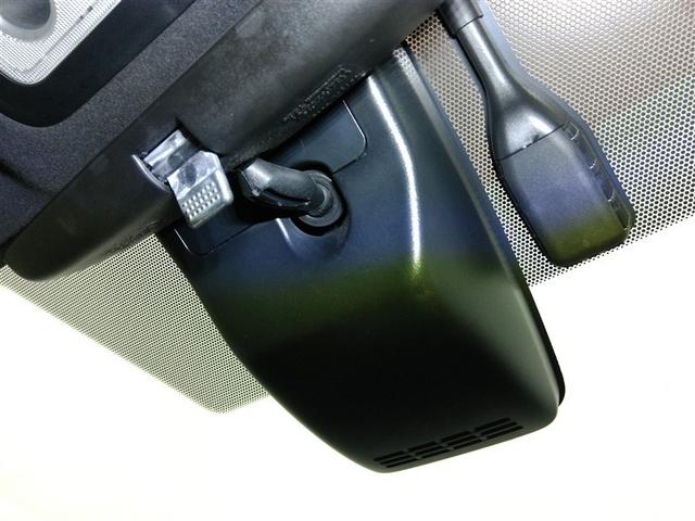 エスクァイア ハイブリッドGi ハイブリッド ワンオーナー 衝突被害軽減システム 横滑り防止機能 ABS エアバッグ オートクルーズコントロール 盗難防止装置 バックカメラ 後席モニター ETC ミュージックプレイヤー接続可 CD(23枚目)