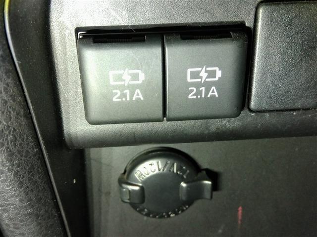 エスクァイア ハイブリッドGi ハイブリッド ワンオーナー 衝突被害軽減システム 横滑り防止機能 ABS エアバッグ オートクルーズコントロール 盗難防止装置 バックカメラ 後席モニター ETC ミュージックプレイヤー接続可 CD(31枚目)