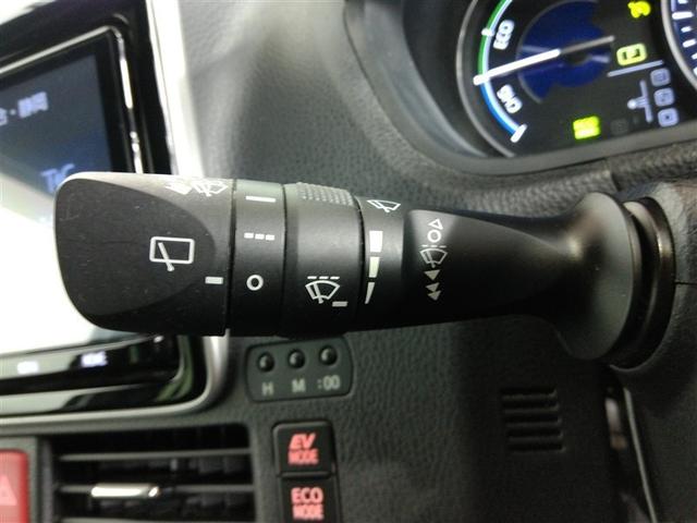 エスクァイア ハイブリッドGi ハイブリッド ワンオーナー 衝突被害軽減システム 横滑り防止機能 ABS エアバッグ オートクルーズコントロール 盗難防止装置 バックカメラ 後席モニター ETC ミュージックプレイヤー接続可 CD(33枚目)