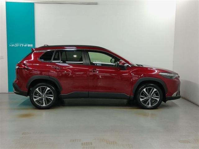 カローラクロス ハイブリッド　Ｚ　ハイブリッド　ワンオーナー　展示・試乗車　ハーフレザー　電動シート　安全装備　衝突被害軽減システム　横滑り防止機能　ＡＢＳ　エアバッグ　オートクルーズコントロール　盗難防止装置　ナビ　バックカメラ（3枚目）