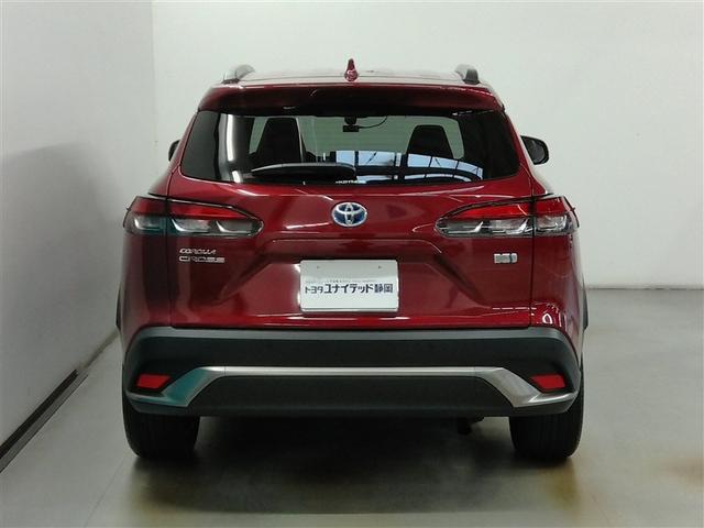 カローラクロス ハイブリッド　Ｚ　ハイブリッド　ワンオーナー　展示・試乗車　ハーフレザー　電動シート　安全装備　衝突被害軽減システム　横滑り防止機能　ＡＢＳ　エアバッグ　オートクルーズコントロール　盗難防止装置　ナビ　バックカメラ（4枚目）