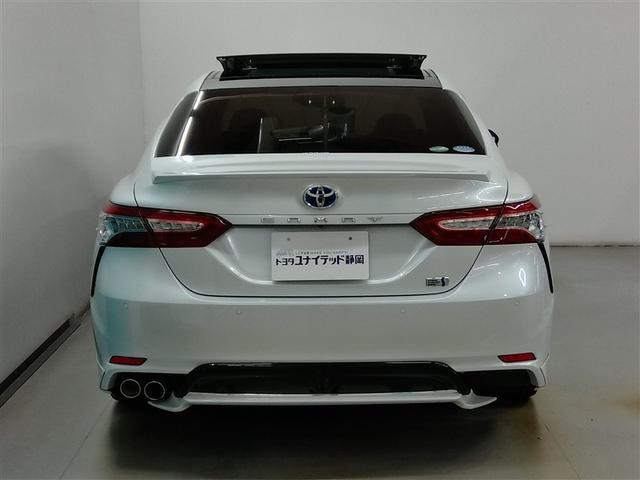 カムリ ＷＳレザーパッケージ　ハイブリッド　ワンオーナー　サンルーフ　革シート　電動シート　安全装備　衝突被害軽減システム　横滑り防止機能　ＡＢＳ　エアバッグ　オートクルーズコントロール　盗難防止装置　バックカメラ　ＥＴＣ　ＣＤ（4枚目）