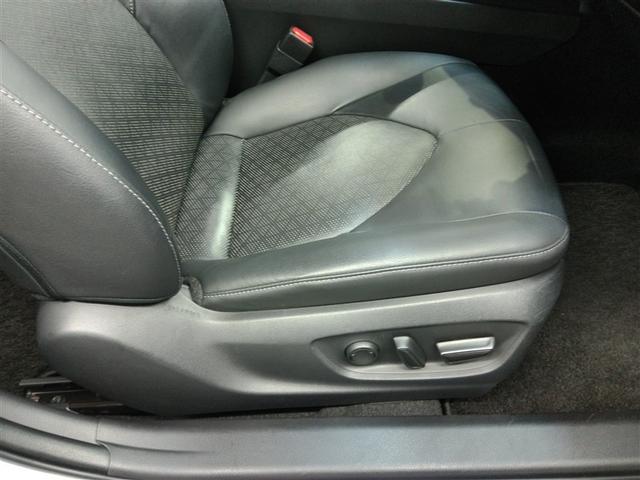 カムリ ＷＳレザーパッケージ　ハイブリッド　ワンオーナー　サンルーフ　革シート　電動シート　安全装備　衝突被害軽減システム　横滑り防止機能　ＡＢＳ　エアバッグ　オートクルーズコントロール　盗難防止装置　バックカメラ　ＥＴＣ　ＣＤ（13枚目）