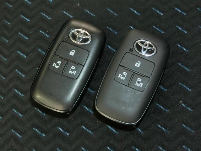 ルーミー カスタムＧ　ワンオーナー　衝突被害軽減システム　横滑り防止機能　ＡＢＳ　エアバッグ　オートクルーズコントロール　盗難防止装置　アイドリングストップ　バックカメラ　ＥＴＣ　ドラレコ　ミュージックプレイヤー接続可（34枚目）