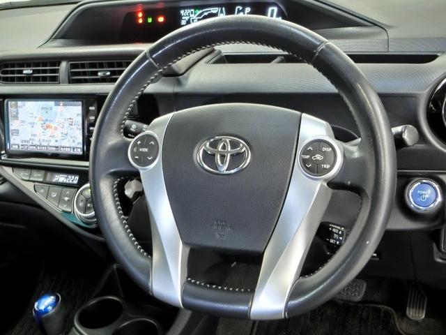 アクア Ｇ　ハイブリッド　衝突被害軽減システム　横滑り防止機能　ＡＢＳ　エアバッグ　オートクルーズコントロール　盗難防止装置　バックカメラ　ＥＴＣ　ミュージックプレイヤー接続可　ＣＤ　スマートキー　キーレス（28枚目）