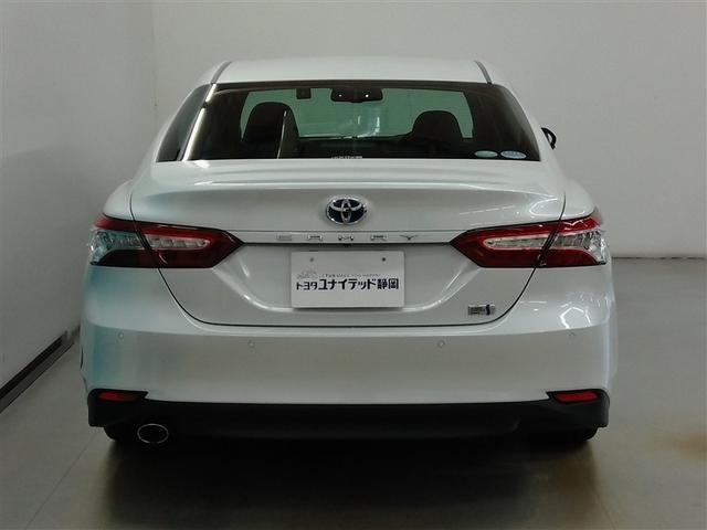 カムリ Ｇレザーパッケージ　ハイブリッド　ワンオーナー　革シート　電動シート　安全装備　衝突被害軽減システム　横滑り防止機能　ＡＢＳ　エアバッグ　オートクルーズコントロール　盗難防止装置　バックカメラ　ＥＴＣ　ドラレコ　ＣＤ（4枚目）