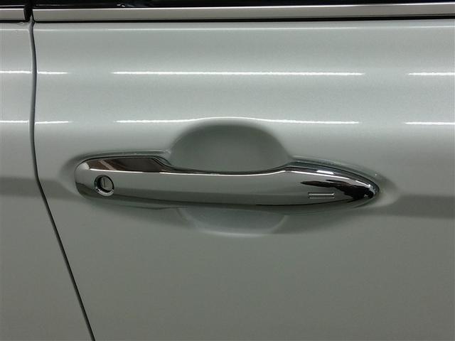 カムリ Ｇレザーパッケージ　ハイブリッド　ワンオーナー　革シート　電動シート　安全装備　衝突被害軽減システム　横滑り防止機能　ＡＢＳ　エアバッグ　オートクルーズコントロール　盗難防止装置　バックカメラ　ＥＴＣ　ドラレコ　ＣＤ（7枚目）