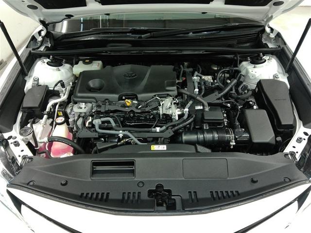 カムリ Ｇレザーパッケージ　ハイブリッド　ワンオーナー　革シート　電動シート　安全装備　衝突被害軽減システム　横滑り防止機能　ＡＢＳ　エアバッグ　オートクルーズコントロール　盗難防止装置　バックカメラ　ＥＴＣ　ドラレコ　ＣＤ（8枚目）