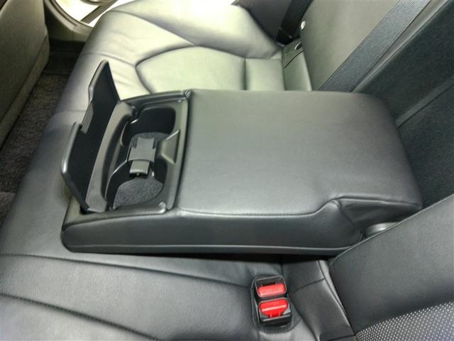 カムリ Ｇレザーパッケージ　ハイブリッド　ワンオーナー　革シート　電動シート　安全装備　衝突被害軽減システム　横滑り防止機能　ＡＢＳ　エアバッグ　オートクルーズコントロール　盗難防止装置　バックカメラ　ＥＴＣ　ドラレコ　ＣＤ（18枚目）