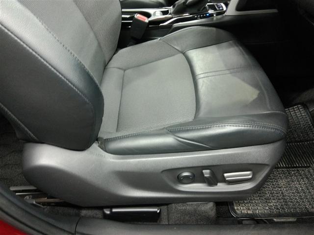 カローラクロス ハイブリッド　Ｚ　ハイブリッド　ワンオーナー　展示・試乗車　ハーフレザー　電動シート　安全装備　衝突被害軽減システム　横滑り防止機能　ＡＢＳ　エアバッグ　オートクルーズコントロール　盗難防止装置　ナビ　バックカメラ（7枚目）