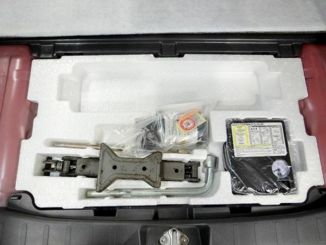 スペーシアカスタム ＸＳリミテッド　衝突被害軽減システム　横滑り防止機能　ＡＢＳ　エアバッグ　盗難防止装置　アイドリングストップ　ＣＤ　スマートキー　キーレス　フル装備　両側電動スライド　ＨＩＤヘッドライト　アルミホイール　オートマ（36枚目）