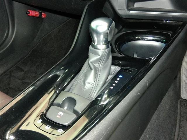 ���F���Ƒ��쐫�𗼗������V�t�g���o�[�ł��B�����₷���A�^�]�ɏW�����₷�����C�A�E�g�ɂȂ��Ă��܂��B