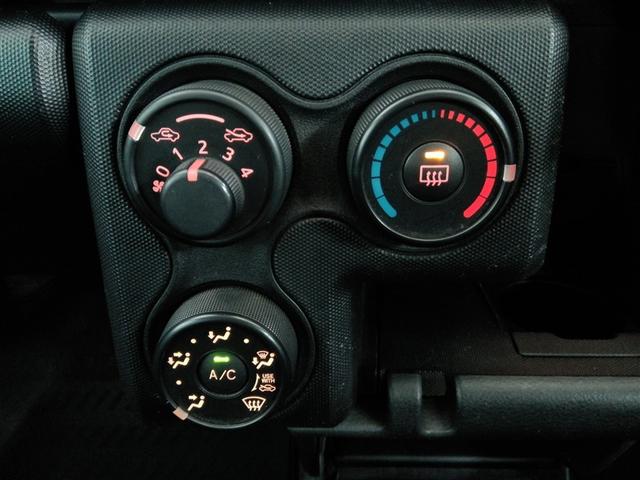 �}�j���A���G�A�R������������Ă��܂��B