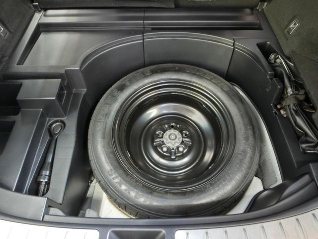 ハリアーハイブリッド プレミアム　ハイブリッド　ワンオーナー　４ＷＤ　電動シート　安全装備　衝突被害軽減システム　横滑り防止機能　ＡＢＳ　エアバッグ　オートクルーズコントロール　盗難防止装置　バックカメラ　ＥＴＣ　ドラレコ　ＣＤ（19枚目）