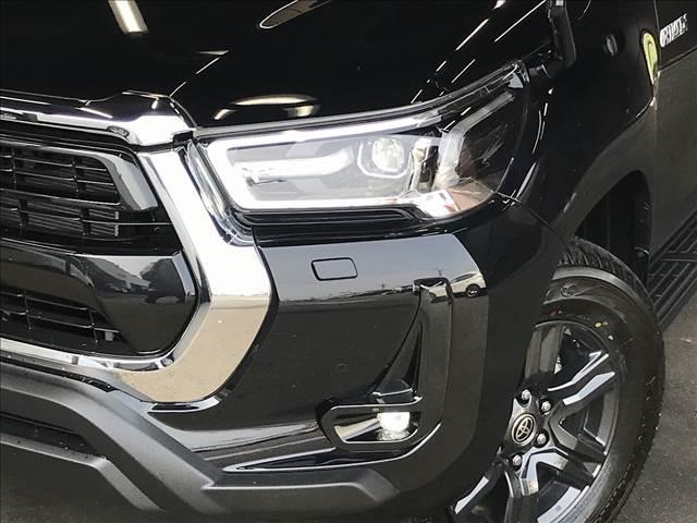 Z 登録済未使用車 プリクラッシュセーフティ LEDヘッドライト 電動格納ドアミラー レーダークルコン クリアランスソナー 本革巻ステアリング オートエアコン 防眩インナーミラー ステアリングスイッチ(20枚目)