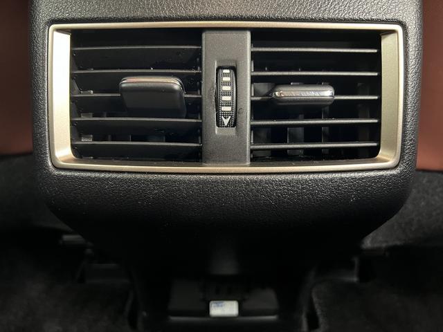 NX300h Iパッケージ メーカーナビ地デジ 本革シート 全方位カメラ レーダークルコン 電動リアゲート ドライブレコーダー ETC2.0 ヘッドアップディスプレイ シートヒーター ブラインドスポットモニター ハンドルヒーター(47枚目)
