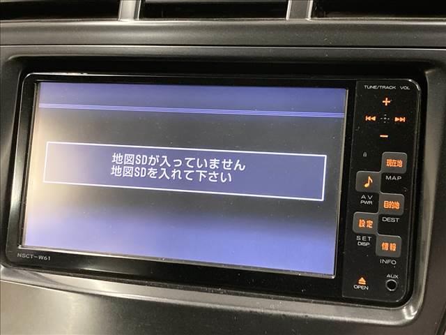 プリウスアルファ Ｓ　禁煙　５人乗り　ワンセグナビ　バックカメラ　スマートキー　オートエアコン　オートライト　ＥＴＣ　純正１６インチアルミホイール　ステアリングスイッチ（4枚目）
