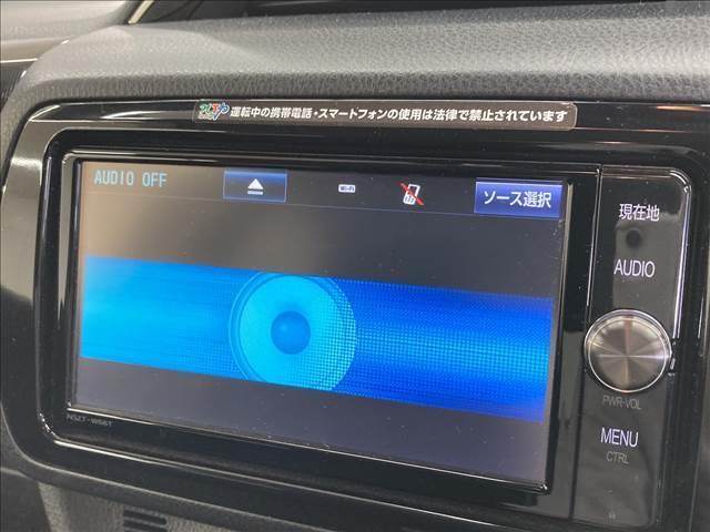 ジュエラ　禁煙　衝突軽減ブレーキ　コーナーセンサー　ステアリングスイッチ　オートライト　Ｂｌｕｅｔｏｏｔｈ　ＣＤ／ＤＶＤ再生　アイドリングストップ　ＥＴＣ車載器　スマートキー　プッシュスタート(11枚目)