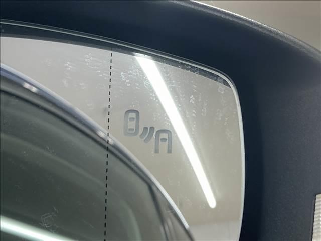 Ｔ－クロス ＴＳＩ　１ｓｔ　★限定車★この車両はご自宅配送料込み★レーダークルーズコントロール　ブライドスポットモニター　レーンキープ　軽減ブレーキ　フルセグ　置くだけ充電　コーナーセンサー　ルーフレール　アップルカープレイ（8枚目）