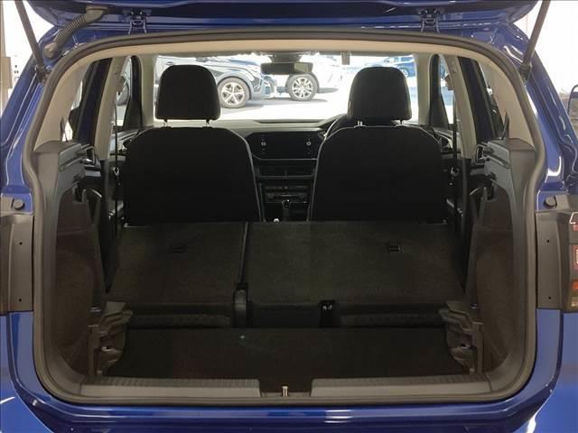 Ｔ－クロス ＴＳＩ　１ｓｔ　★限定車★この車両はご自宅配送料込み★レーダークルーズコントロール　ブライドスポットモニター　レーンキープ　軽減ブレーキ　フルセグ　置くだけ充電　コーナーセンサー　ルーフレール　アップルカープレイ（14枚目）