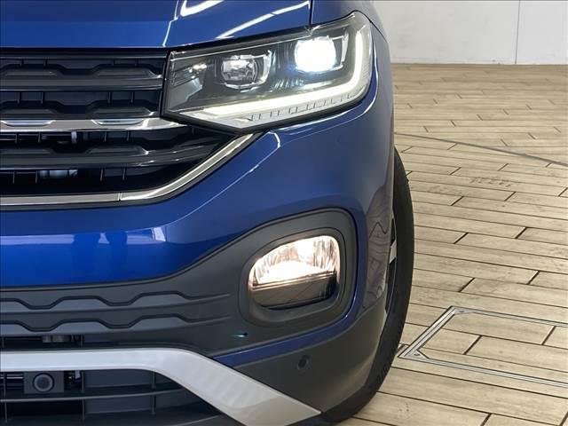 Ｔ－クロス ＴＳＩ　１ｓｔ　★限定車★この車両はご自宅配送料込み★レーダークルーズコントロール　ブライドスポットモニター　レーンキープ　軽減ブレーキ　フルセグ　置くだけ充電　コーナーセンサー　ルーフレール　アップルカープレイ（19枚目）