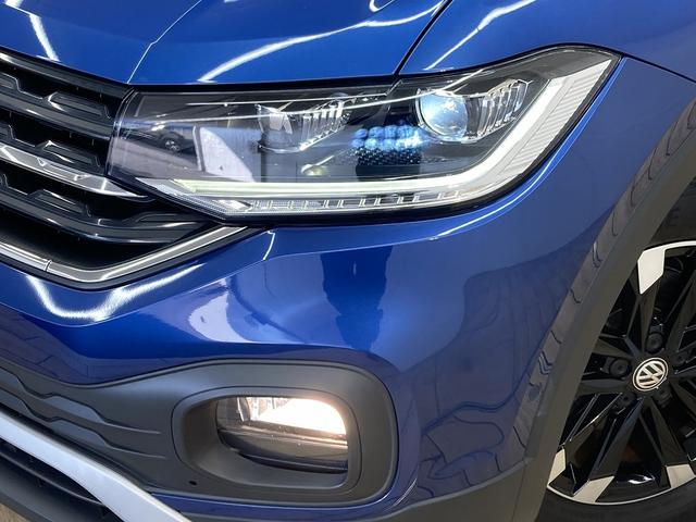 Ｔ－クロス ＴＳＩ　１ｓｔ　★限定車★この車両はご自宅配送料込み★レーダークルーズコントロール　ブライドスポットモニター　レーンキープ　軽減ブレーキ　フルセグ　置くだけ充電　コーナーセンサー　ルーフレール　アップルカープレイ（22枚目）
