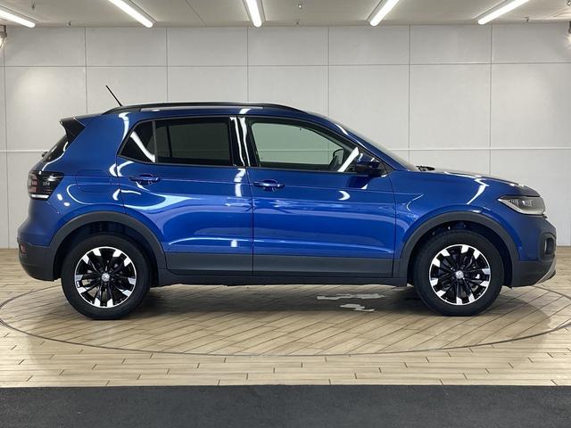Ｔ－クロス ＴＳＩ　１ｓｔ　★限定車★この車両はご自宅配送料込み★レーダークルーズコントロール　ブライドスポットモニター　レーンキープ　軽減ブレーキ　フルセグ　置くだけ充電　コーナーセンサー　ルーフレール　アップルカープレイ（36枚目）