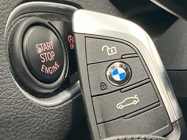 Ｘ１ ｘＤｒｉｖｅ　１８ｄ　ｘライン　純正ナビ／電動リアゲート／クルーズコントロール／バックカメラ／ミラー一体型ＥＴＣ／シートヒーター／ステアリングリモコン／スマートキー／ハーフレザーシート／クリアランスソナー／ＬＥＤヘッドライト（75枚目）