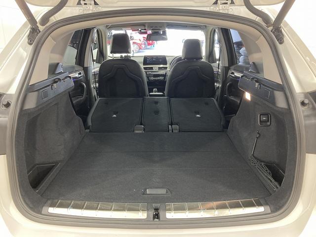 Ｘ１ ｘＤｒｉｖｅ　１８ｄ　ｘライン　純正ナビ／レーダークルーズコントロール／電動リアゲート／ＬＥＤヘッドライト／ミラー一体型ＥＴＣ／レーンキープ／クリアランスソナー／ステアリングリモコン／スマートキー／ハーフレザーシート／バックカメラ（40枚目）