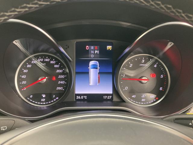 Ｖクラス Ｖ２２０　ｄ　アバンギャルドロング　ＡＭＧライン　純正ナビ／全周囲カメラ／サンルーフ／ブルメスターサウンド／黒革シート／両側電動スライド／パワーバックドア／パワーシート／アダクティブクルーズコントロール／純正１９インチアルミホイール／ＬＥＤヘッド（62枚目）