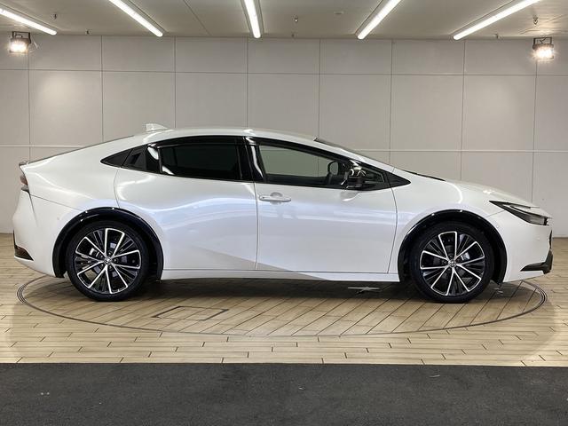 プリウス Ｚ　全周囲／黒革／１２．３型ナビ／ベンチレーション／シートヒーター／パワーシート／セーフティーセンス／レーダークルーズコントロール／パワーバッグドア／ブラインドスポットモニター／デジタルインナーミラー（38枚目）