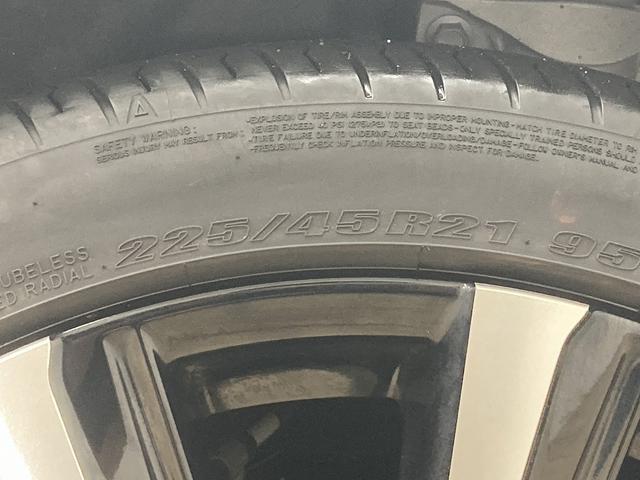 クラウンクロスオーバー ＲＳ　“Ａｄｖａｎｃｅｄ”　全周囲／黒革／チームメイト／４眼ＬＥＤ／ＢＳＭ（29枚目）