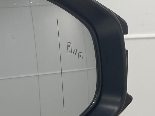 クラウンクロスオーバー ＲＳ　“Ａｄｖａｎｃｅｄ”　全周囲／黒革／チームメイト／４眼ＬＥＤ／ＢＳＭ（77枚目）