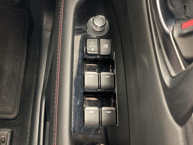 ＣＸ－５ ＸＤ　スポーツアピアランス　１０型ナビ／全周囲カメラ／レーダークルーズコントロール／シートヒーター／ワイヤレス充電／メモリー付パワーシート／ブラックレザーシート／パワーバッグドア／ＬＥＤヘッド／純正１９インチアルミホイール（69枚目）