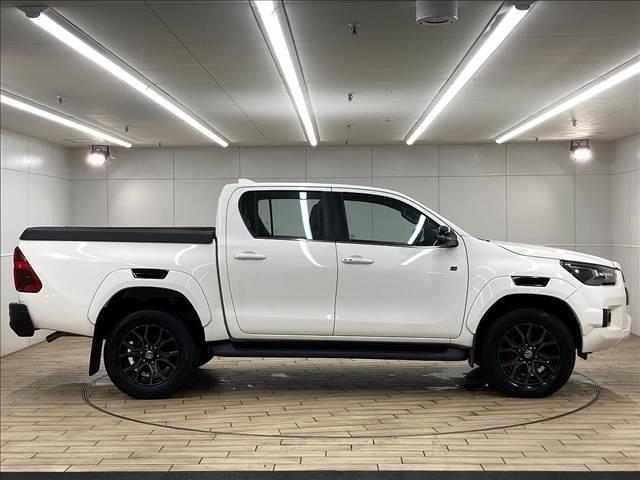 ハイラックス Ｚ“ＧＲ　ＳＰＯＲＴ”　純正ナビ／全周囲モニター／ハードトノカバー／ベッドライナー／レーダークルーズコントロール／リアデフロック／クリアランスソナー／レーンキープ／ＥＴＣ（17枚目）