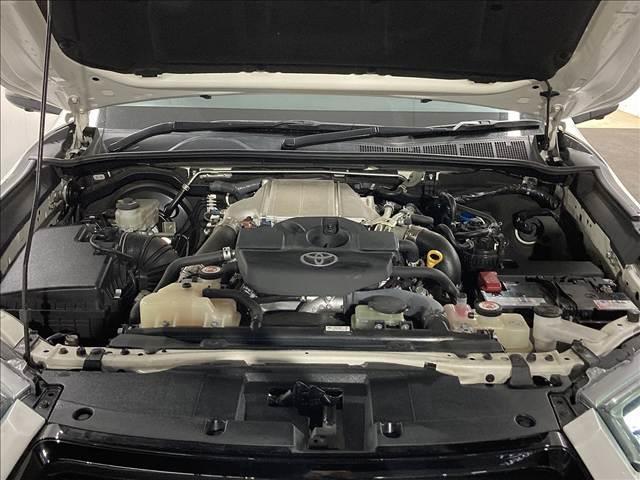 ハイラックス Ｚ“ＧＲ　ＳＰＯＲＴ”　純正ナビ／全周囲モニター／ハードトノカバー／ベッドライナー／レーダークルーズコントロール／リアデフロック／クリアランスソナー／レーンキープ／ＥＴＣ（18枚目）
