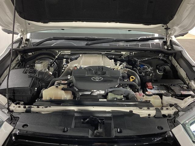 ハイラックス Ｚ“ＧＲ　ＳＰＯＲＴ”　純正ナビ／全周囲モニター／ハードトノカバー／ベッドライナー／レーダークルーズコントロール／リアデフロック／クリアランスソナー／レーンキープ／ＥＴＣ（21枚目）