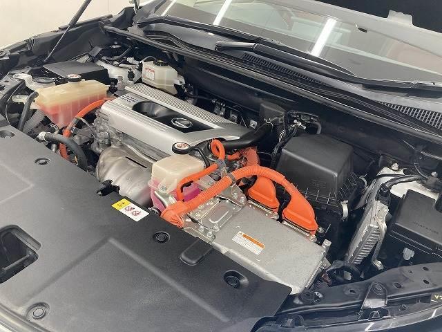 NX NX300h バージョンL レッドレザーシート/電動リアゲート/純正ナビ/100V電源/メモリー付パワーシート/シートヒーター/ベンチレーション/プリクラッシュセーフティー/レーダークルーズコントロール/3眼LED(18枚目)