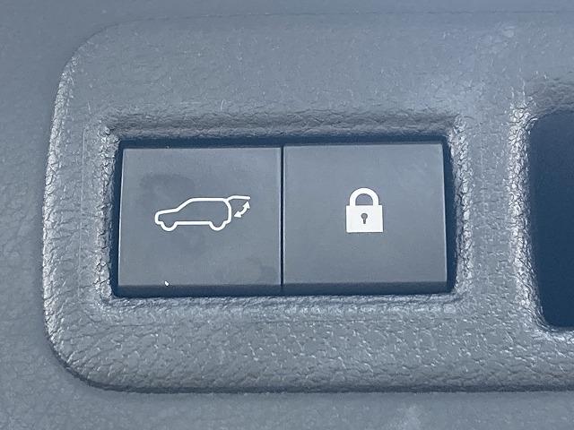 NX NX300h バージョンL レッドレザーシート/電動リアゲート/純正ナビ/100V電源/メモリー付パワーシート/シートヒーター/ベンチレーション/プリクラッシュセーフティー/レーダークルーズコントロール/3眼LED(27枚目)