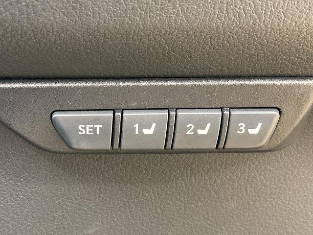 NX NX300h バージョンL レッドレザーシート/電動リアゲート/純正ナビ/100V電源/メモリー付パワーシート/シートヒーター/ベンチレーション/プリクラッシュセーフティー/レーダークルーズコントロール/3眼LED(43枚目)