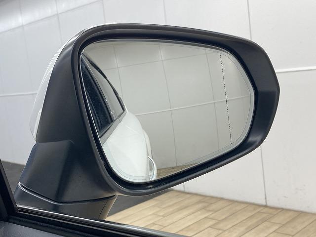 NX NX300h バージョンL レッドレザーシート/電動リアゲート/純正ナビ/100V電源/メモリー付パワーシート/シートヒーター/ベンチレーション/プリクラッシュセーフティー/レーダークルーズコントロール/3眼LED(70枚目)