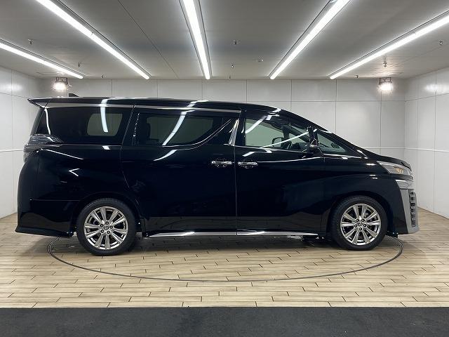 ヴェルファイア 2.5Z ゴールデンアイズ 後席モニター/CD/DVD再生/両側電動スライドドア/LEDヘッド/純正ナビ/セーフティーセンス/レーダークルーズコントロール/パワーバッグドア/LEDヘッド/フォグランプ/純正18インチアルミ(42枚目)