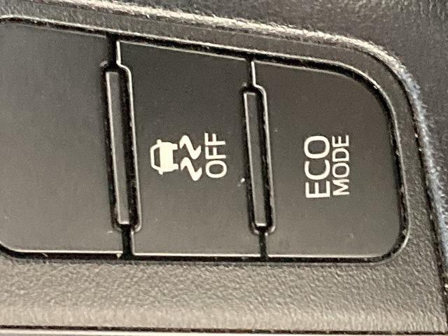 ヴェルファイア 2.5Z ゴールデンアイズ 後席モニター/CD/DVD再生/両側電動スライドドア/LEDヘッド/純正ナビ/セーフティーセンス/レーダークルーズコントロール/パワーバッグドア/LEDヘッド/フォグランプ/純正18インチアルミ(49枚目)