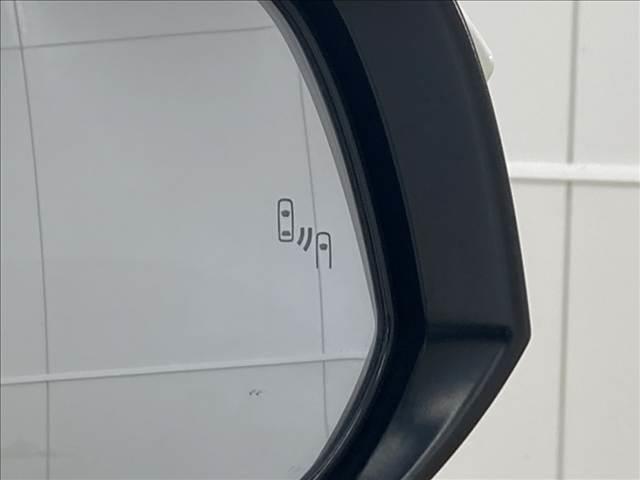 ハリアーハイブリッド Z レザーパッケージ 純正ナビ/全周囲カメラ/黒革/JBLサウンド/デジタルインナーミラー/セーフティーセンス/レーダークルーズコントロール/パワーバッグドア/シートヒーター/ベンチレーション/ブラインドスポットモニター(8枚目)