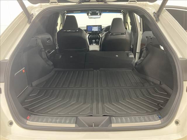 ハリアーハイブリッド Z レザーパッケージ 純正ナビ/全周囲カメラ/黒革/JBLサウンド/デジタルインナーミラー/セーフティーセンス/レーダークルーズコントロール/パワーバッグドア/シートヒーター/ベンチレーション/ブラインドスポットモニター(14枚目)