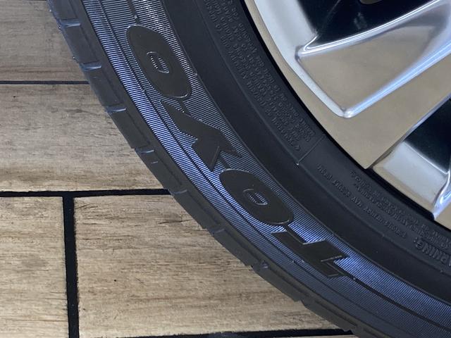 ハリアーハイブリッド Z レザーパッケージ 純正ナビ/全周囲カメラ/黒革/JBLサウンド/デジタルインナーミラー/セーフティーセンス/レーダークルーズコントロール/パワーバッグドア/シートヒーター/ベンチレーション/ブラインドスポットモニター(33枚目)