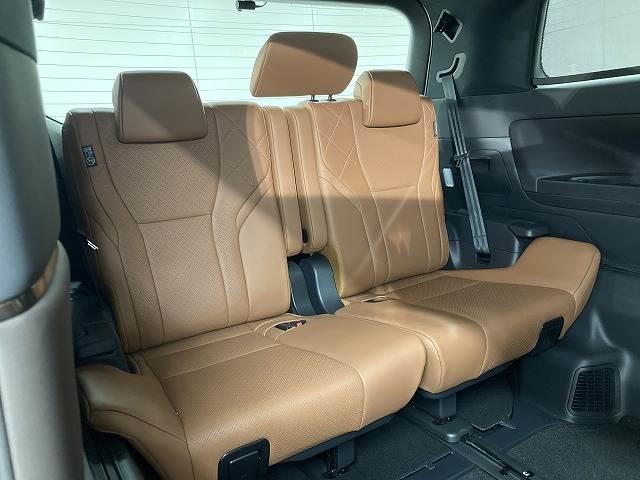 TOYOTA VELLFIRE HYBRID Z PREMIER